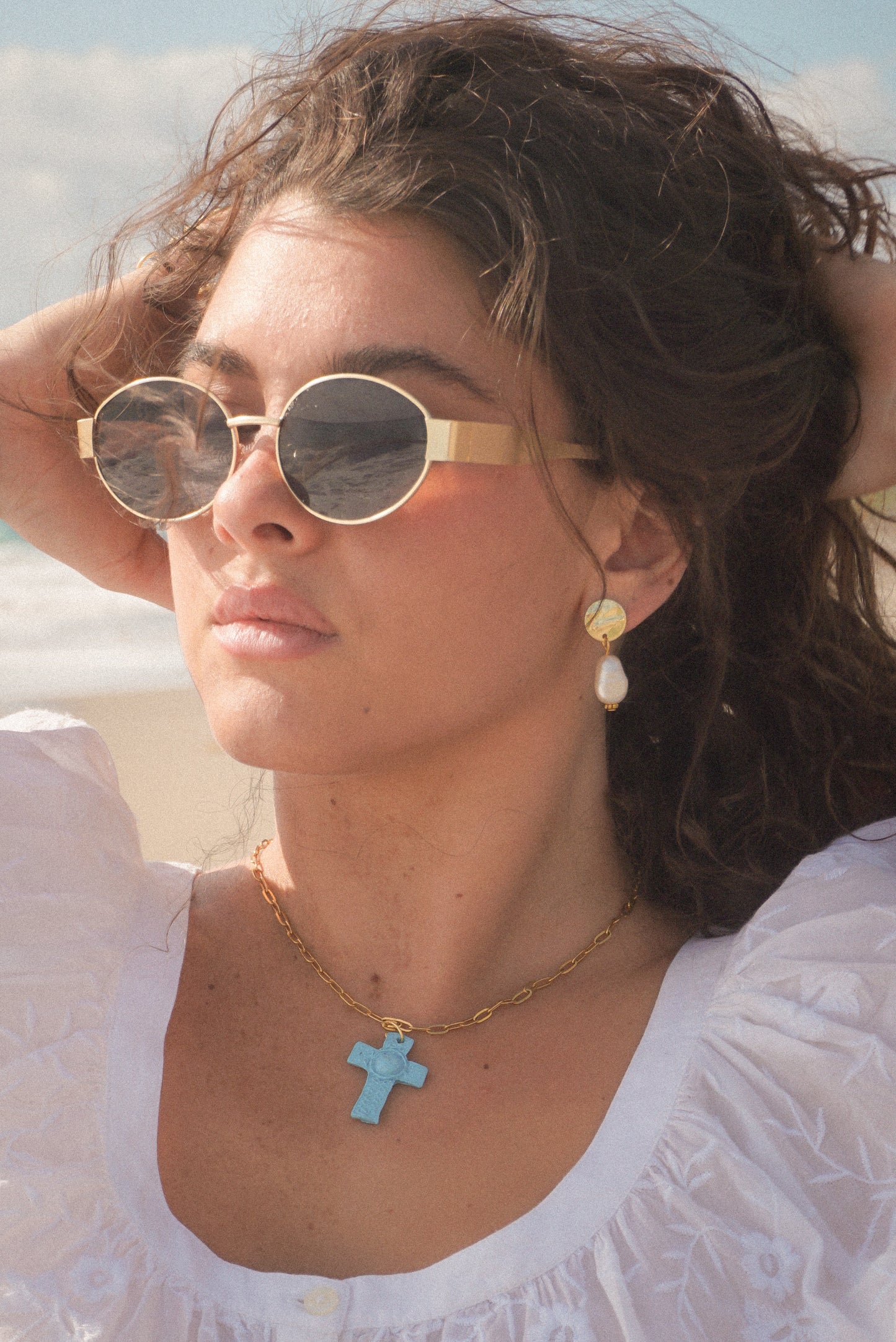 Beachy pearl earrings