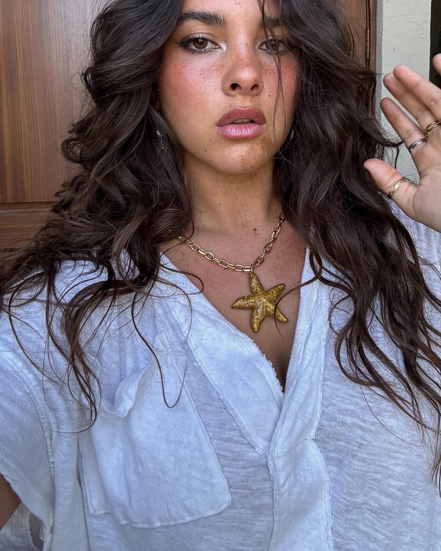 Stella Necklace (in Gold)
