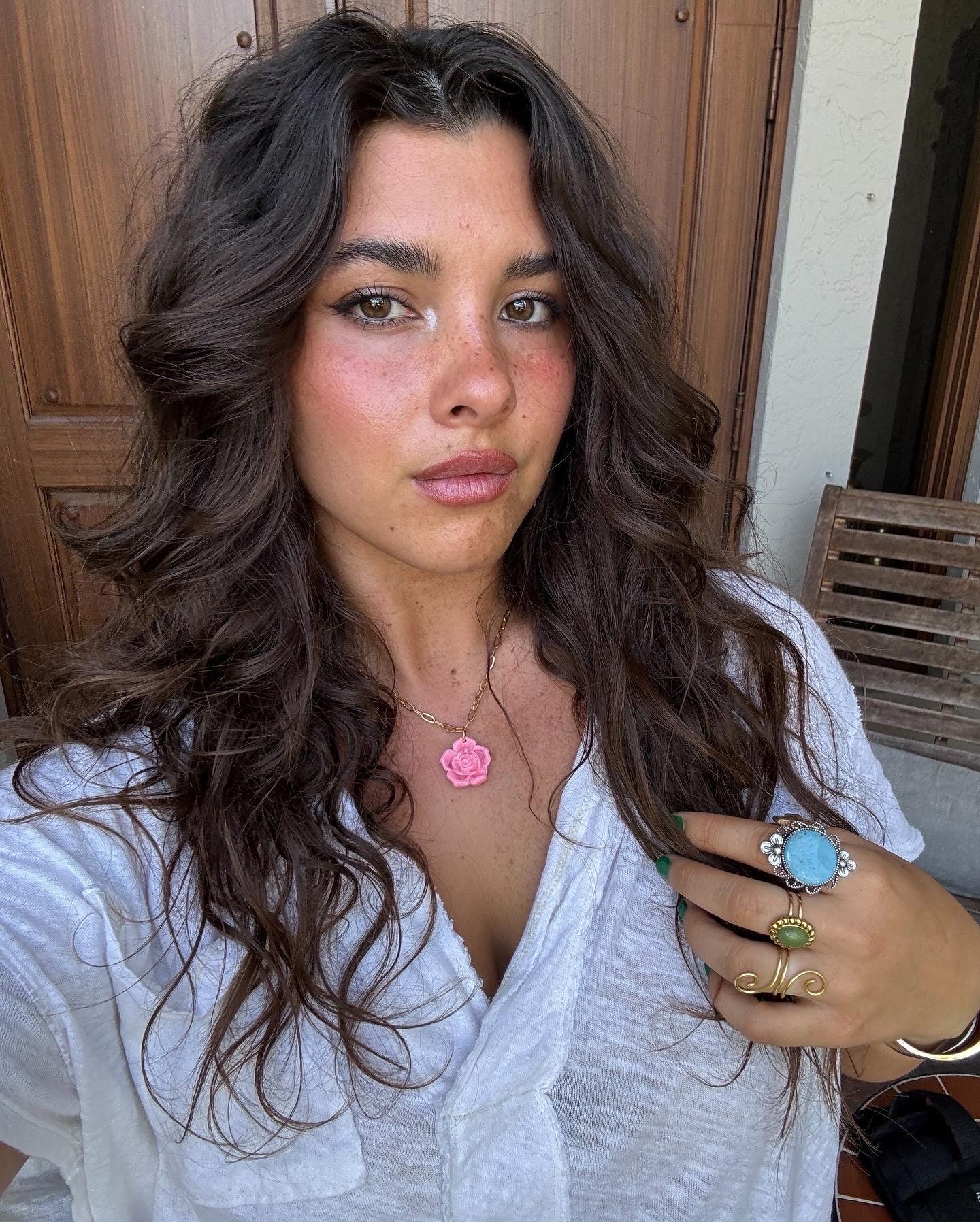 Rosa Necklace