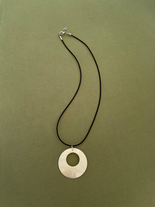 Bay Necklace