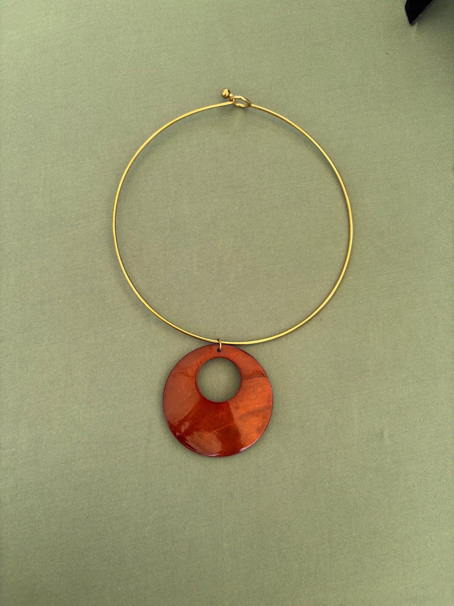Cali Collar