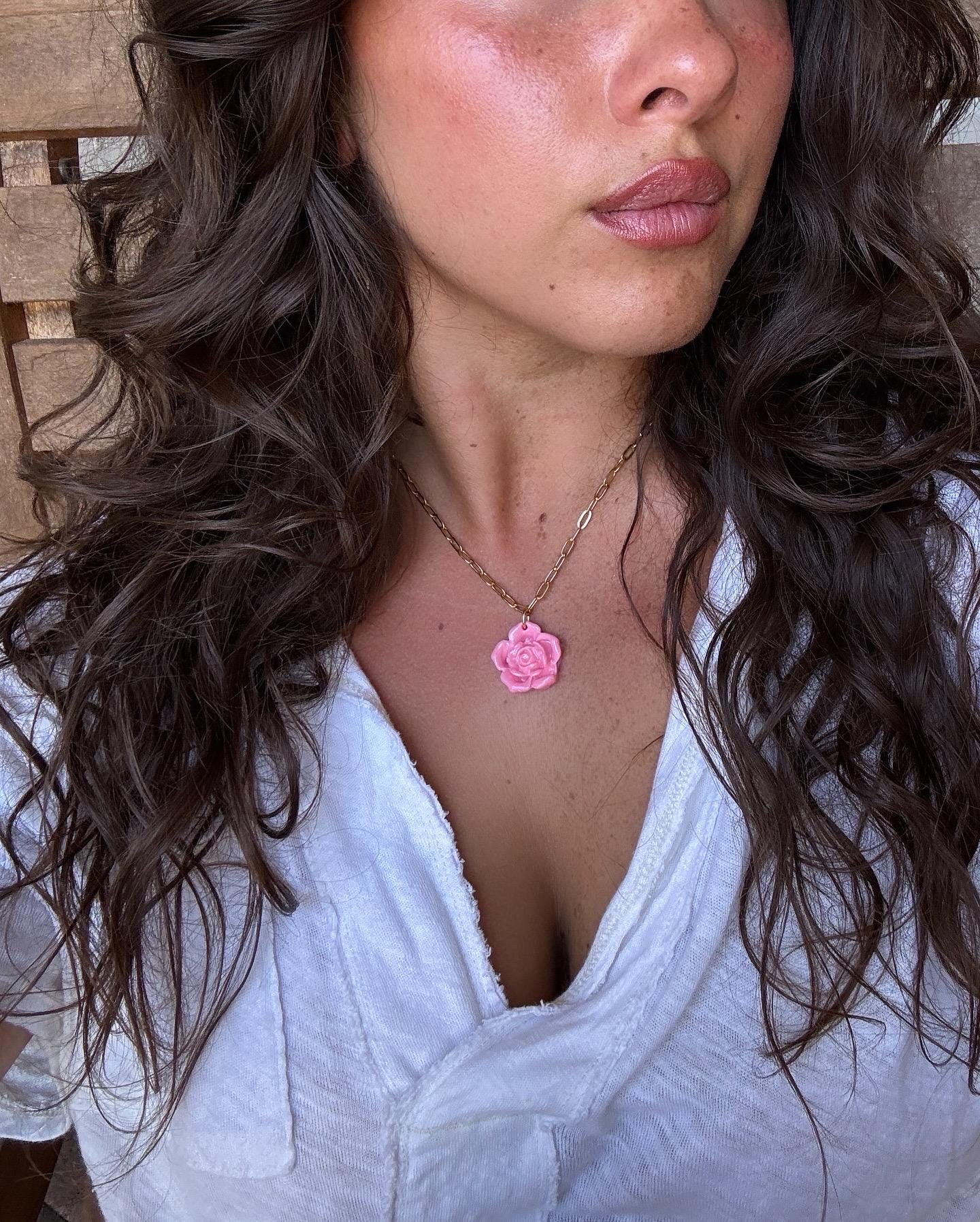 Rosa Necklace