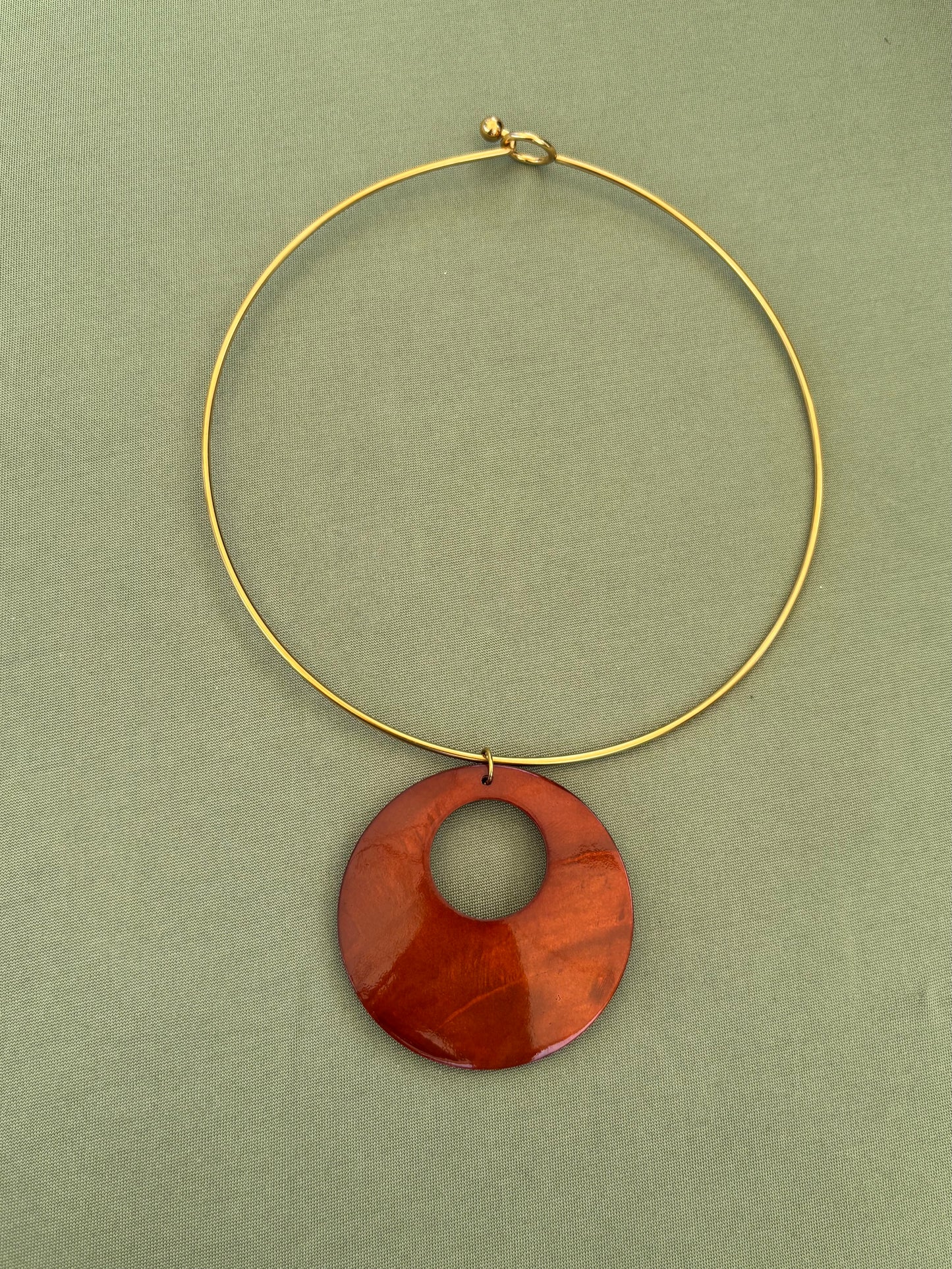 Cali Collar