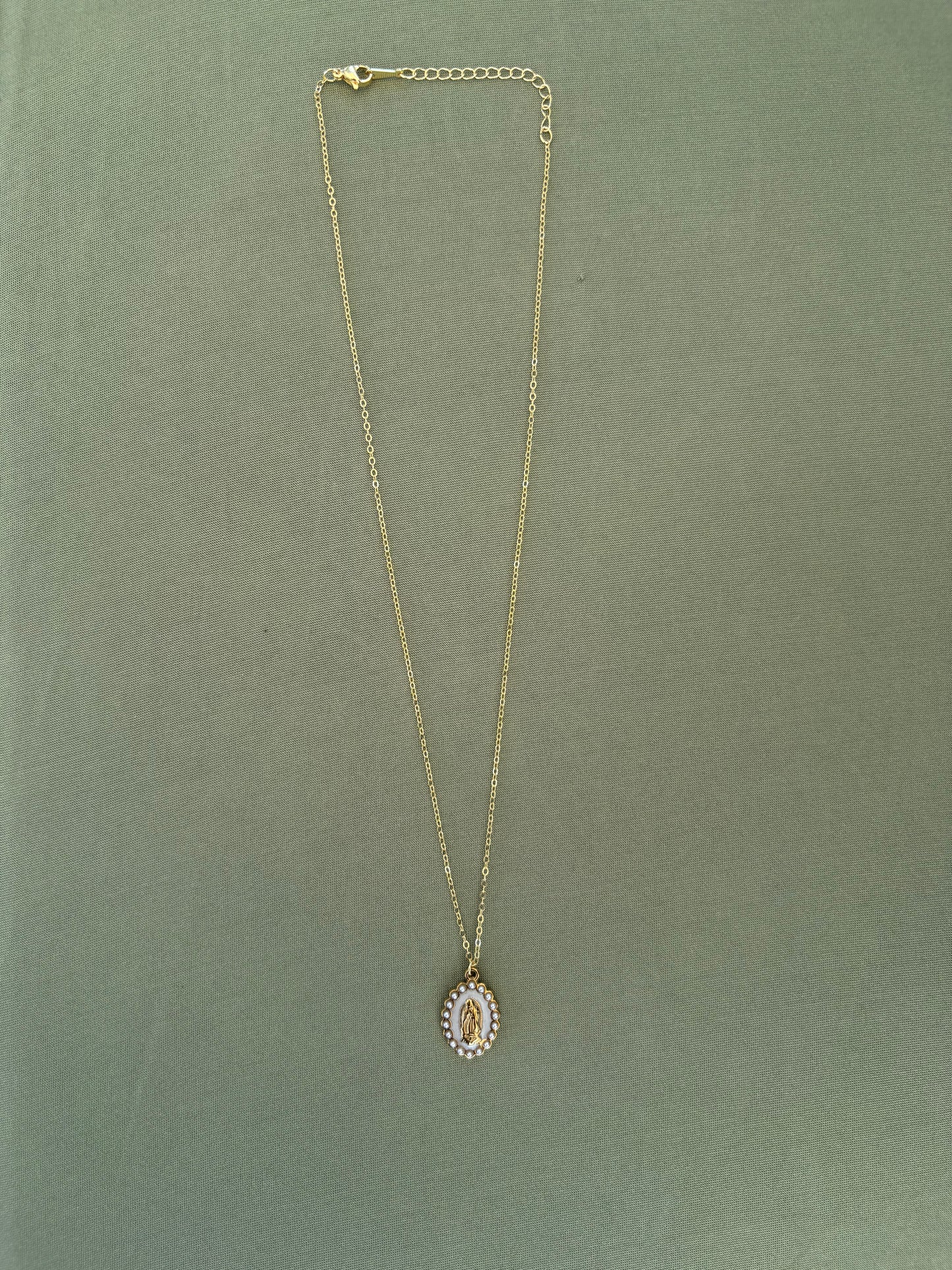 Bordeaux Necklace