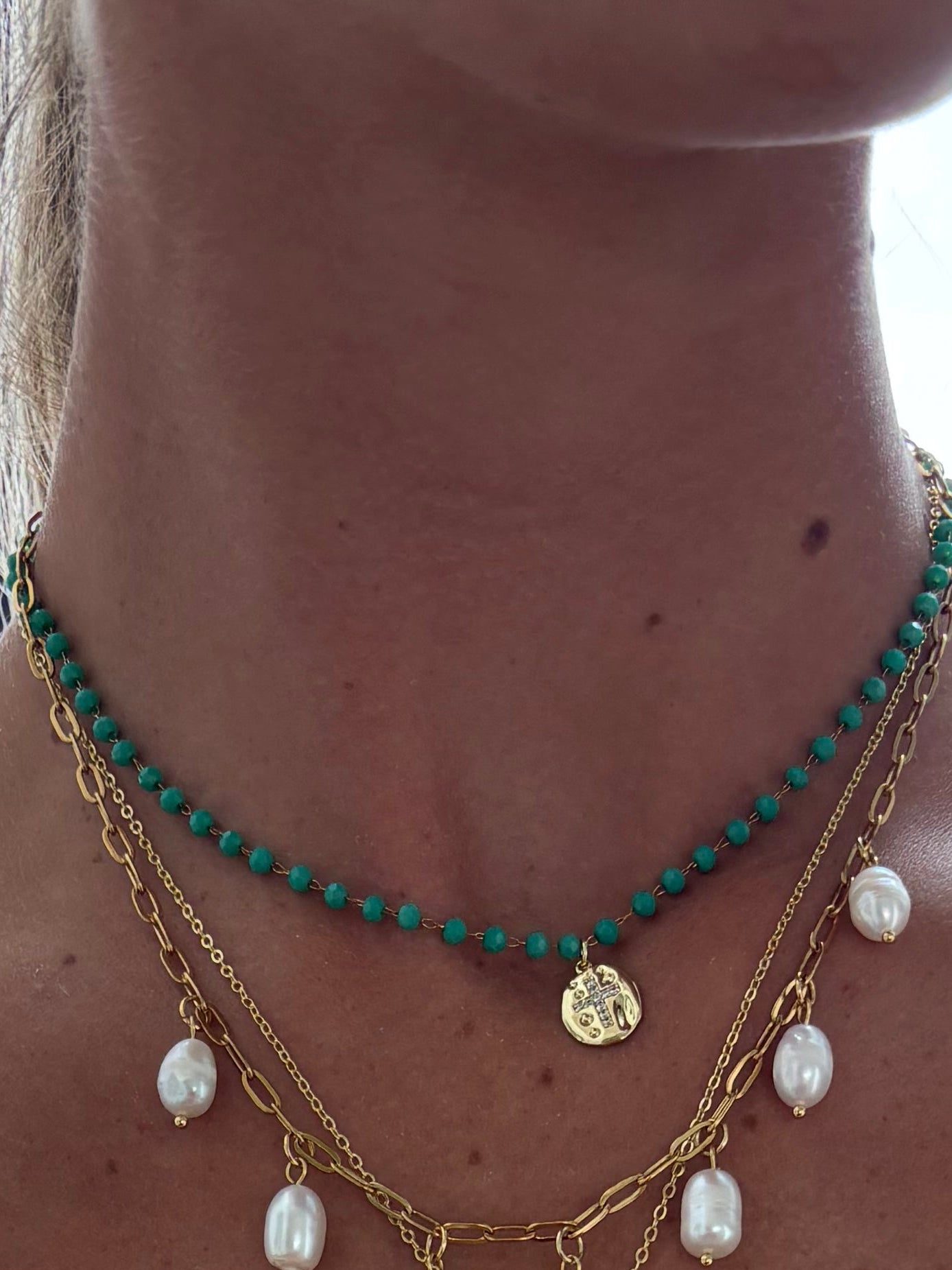teal beaded necklace