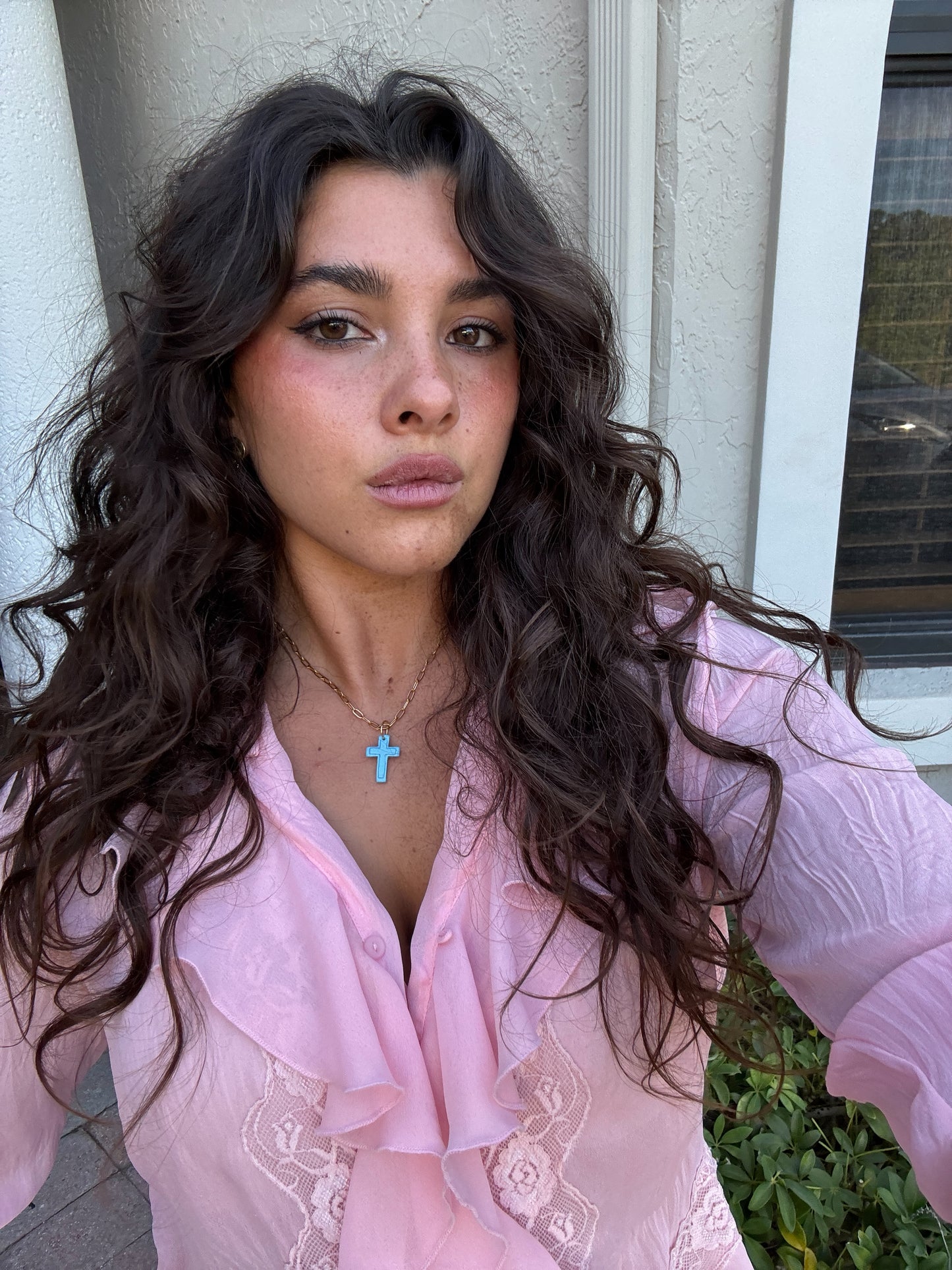 Mini cross necklace